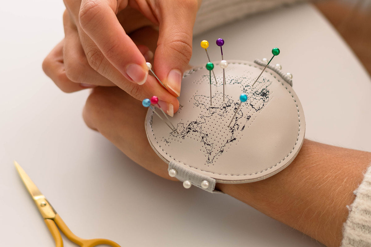 Rainbow Pins – Chasing Threads