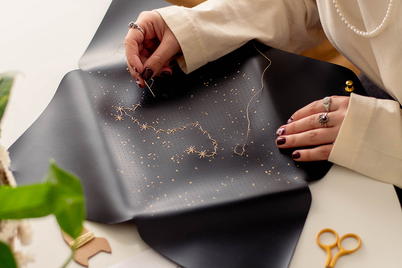 Stitch Star Sign Envelope Pouch